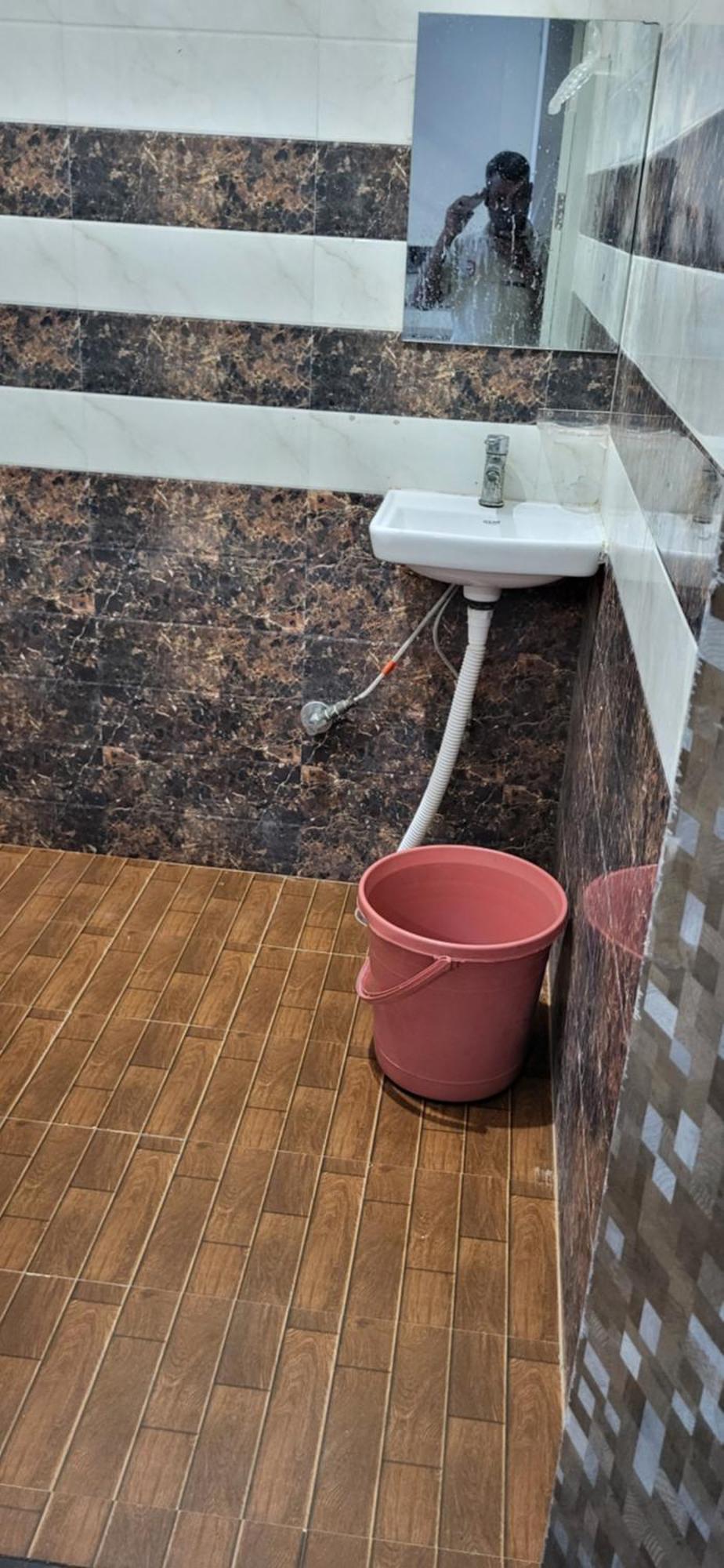 House Of Krishna Hotel Vrindāvan Buitenkant foto
